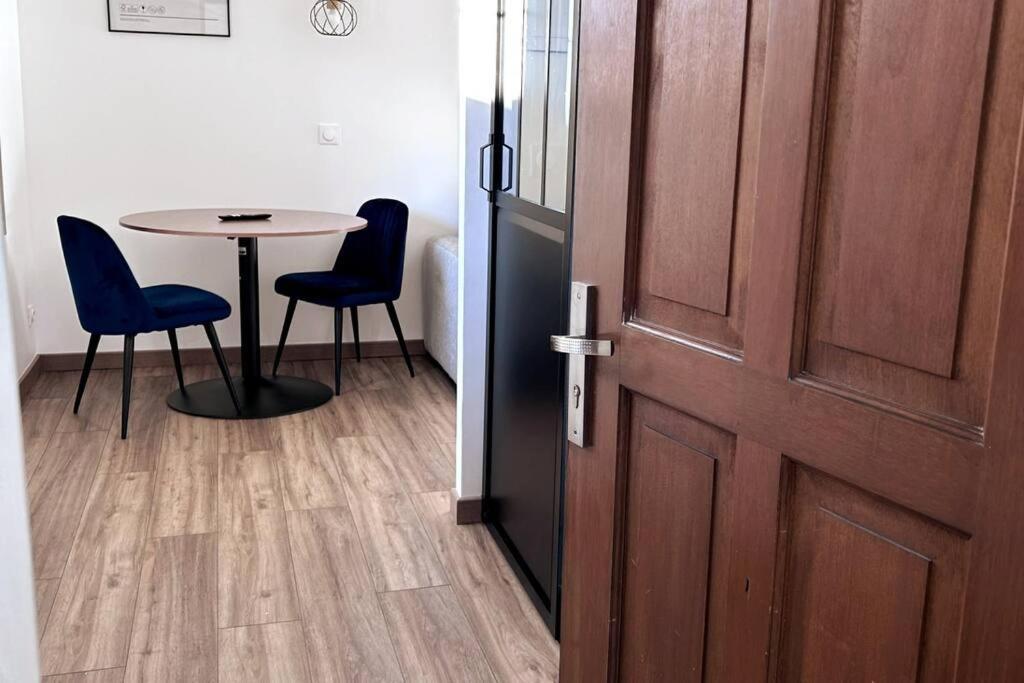 Cosy Home Proche De Roissy Cdg Paris, Parc Asterix I Aeroville I Parc Des Expo I Villepinte Louvres ภายนอก รูปภาพ